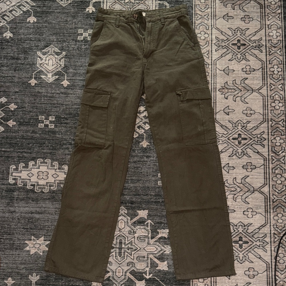 Women’s Olive Cargo Pants